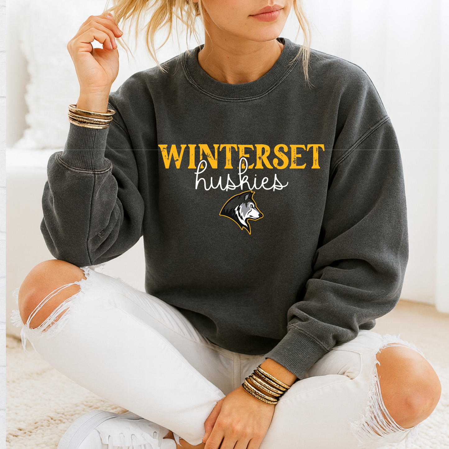 Winterset Huskies Premium Sweatshirt