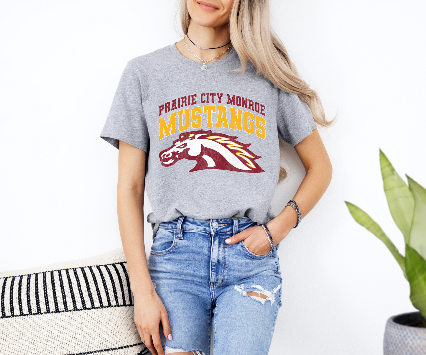 Arched PCM Mustangs T-shirt