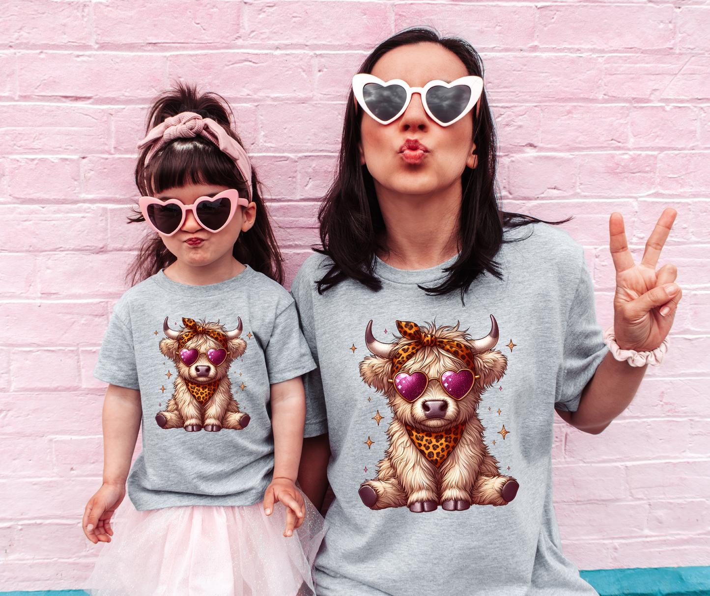 Heart Eyes Cow T-shirt