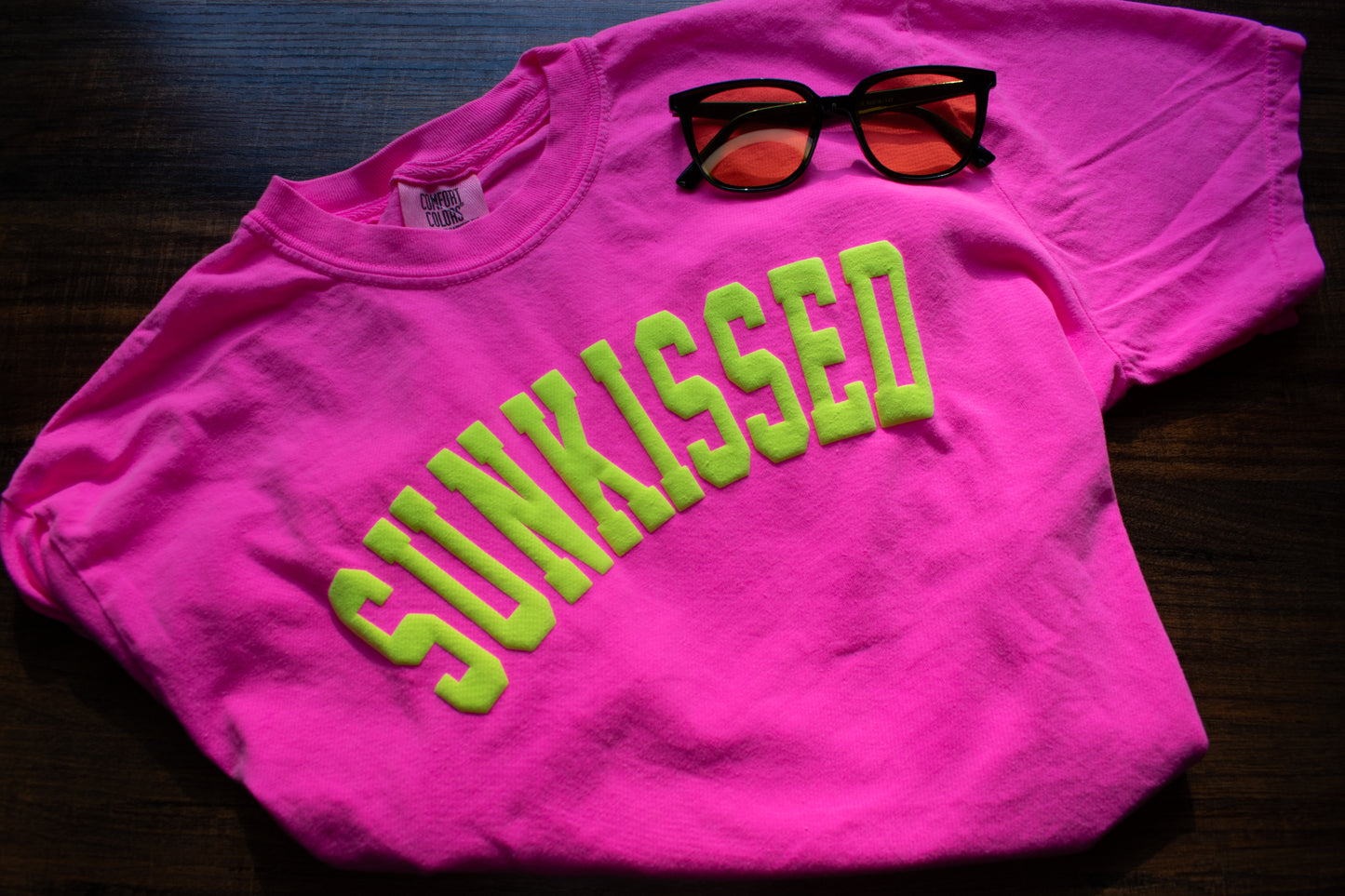 Sunkissed Puff Vinyl T-shirt