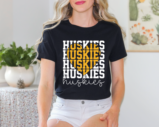 Huskies Love T-shirt