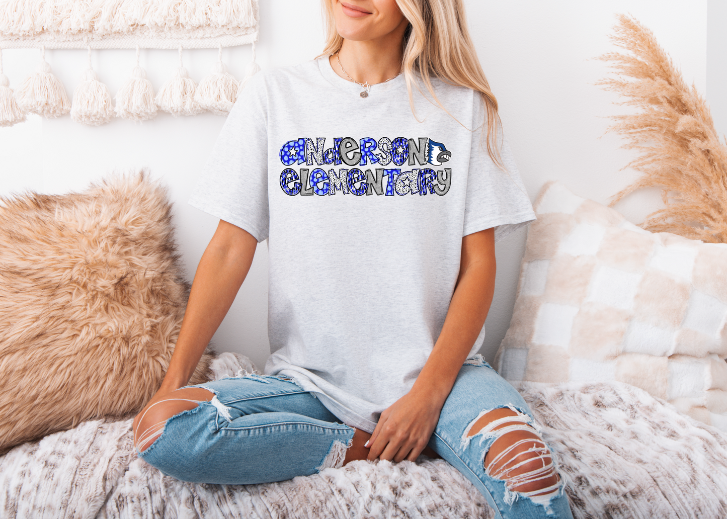 Bondurant-Farrar School Specific Glitter Doodle T-Shirt