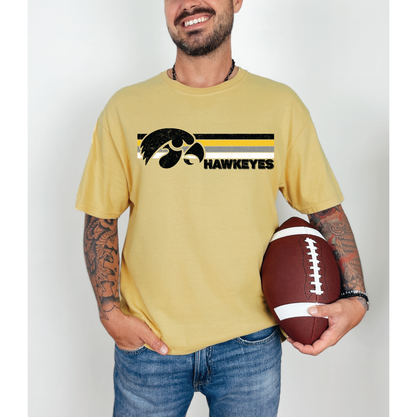 Hawkeyes Vintage Linear T-shirt