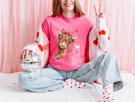 Peeking Cow Valentine's T-shirt
