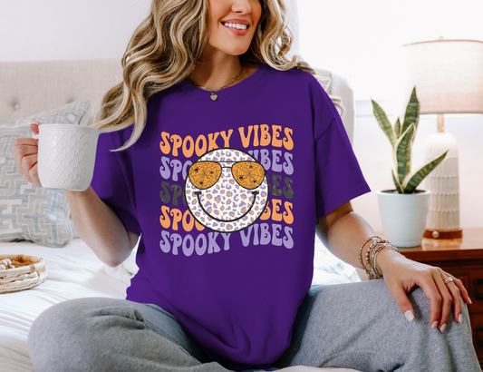 Spooky Vibes Leopard Smiley T-shirt